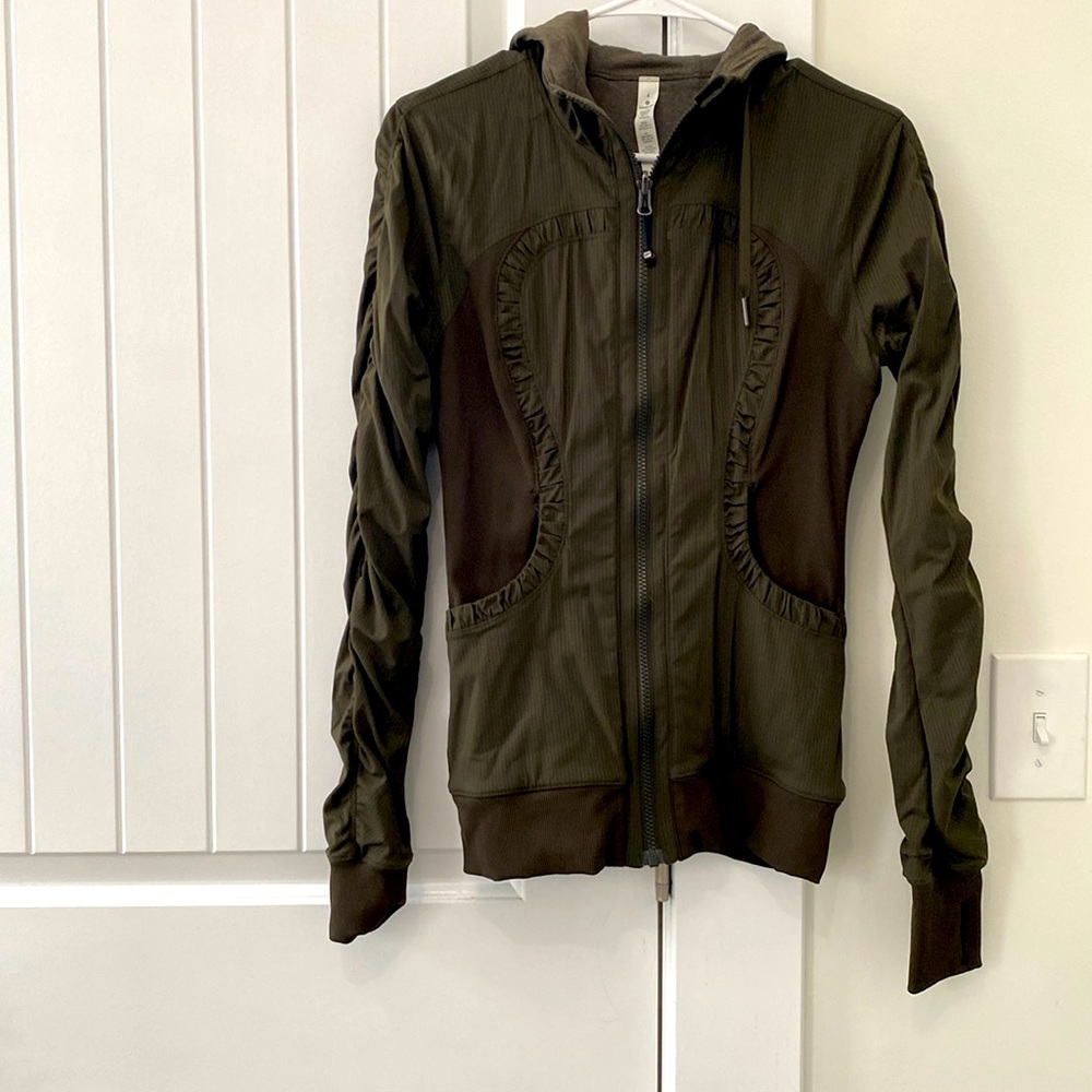 Lululemon Jacket - Picture 1 of 5